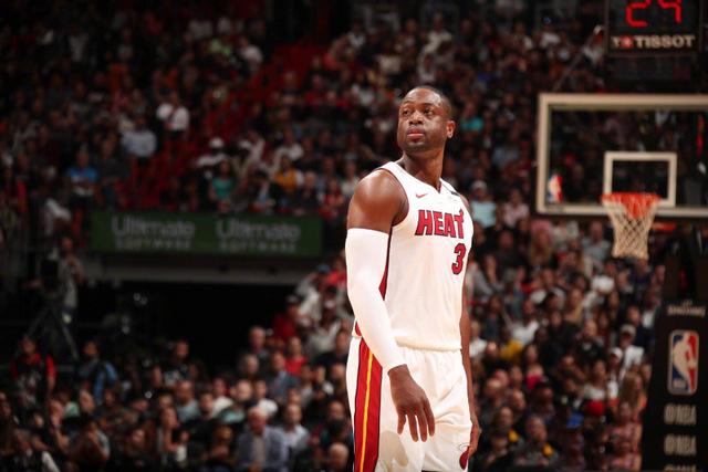 肘击李金效面部！周琦被停赛两场 罚款10万元